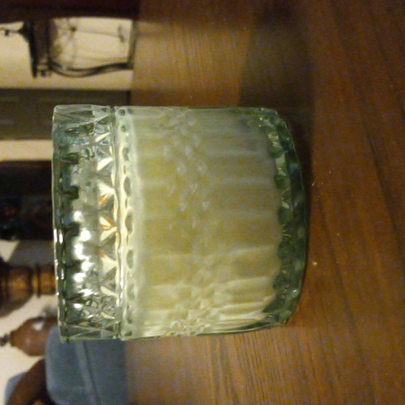 Candle - Picture 4 of 4